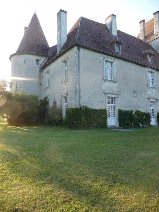 Le Claveau Paulnay Exterior foto