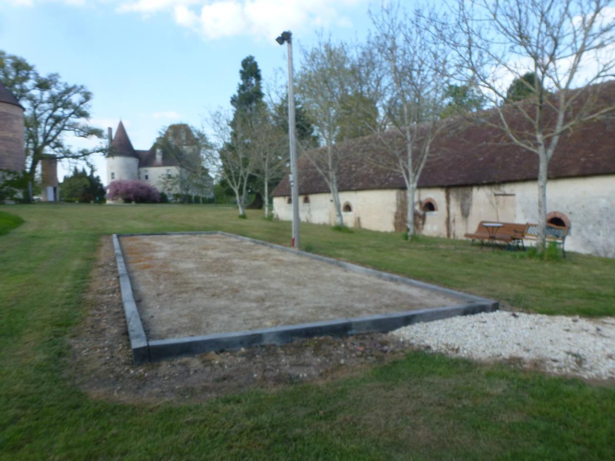 Le Claveau Paulnay Exterior foto